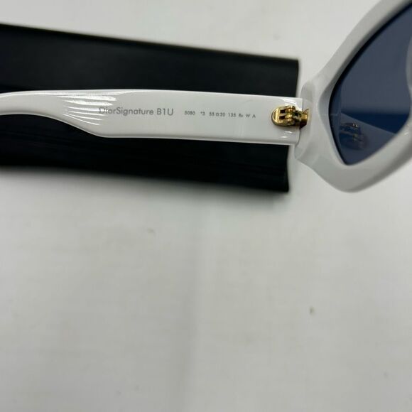 Women’s Dior B1U cat eye acetate sunglasses made in Italy